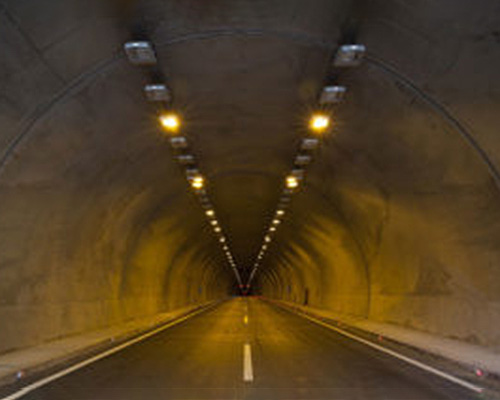 Tunnel